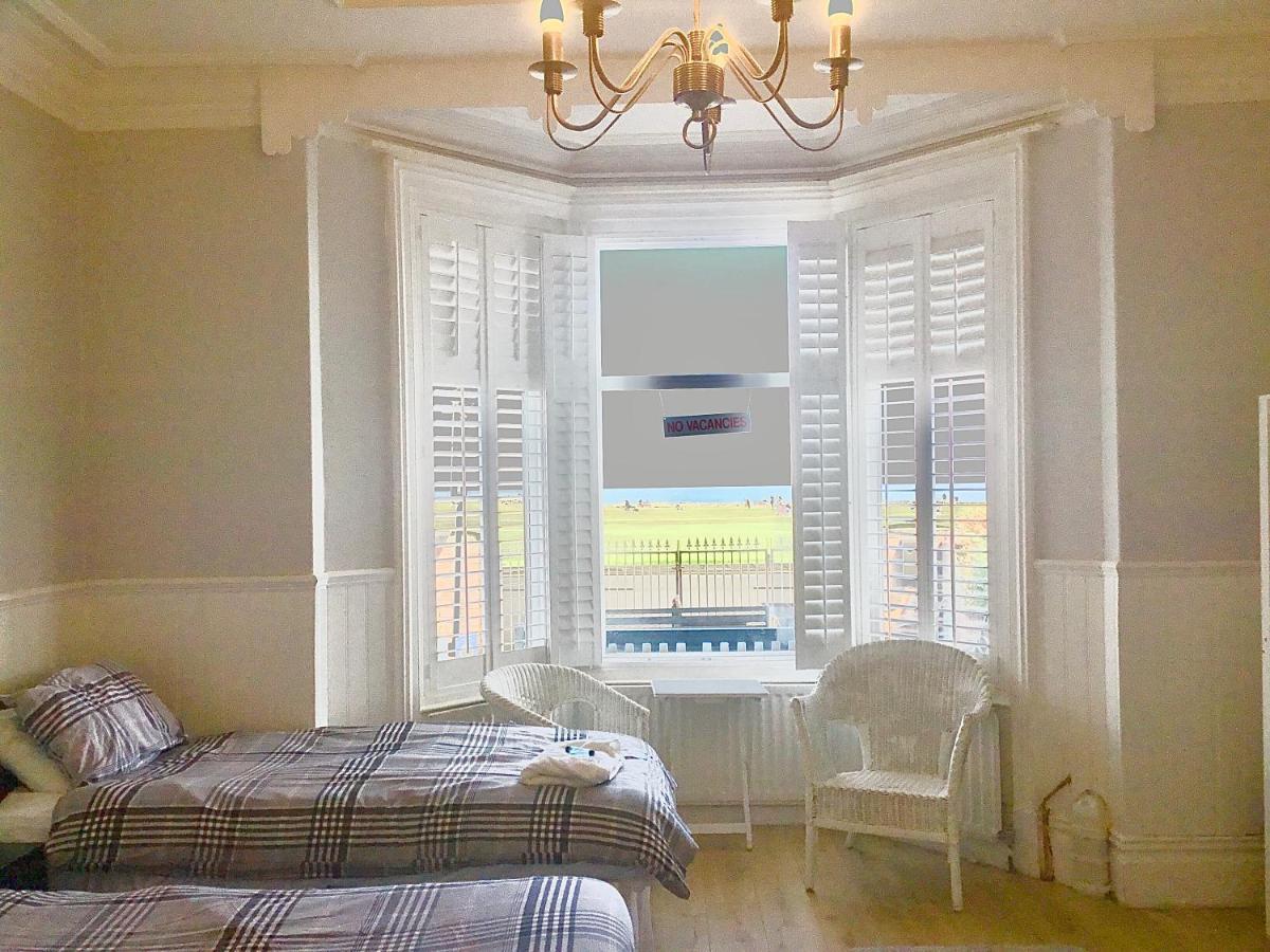 Cara Guesthouse Whitley Bay Bagian luar foto