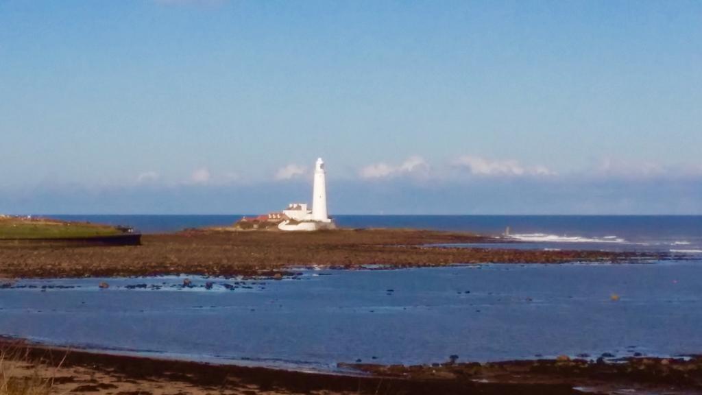 Cara Guesthouse Whitley Bay Bagian luar foto